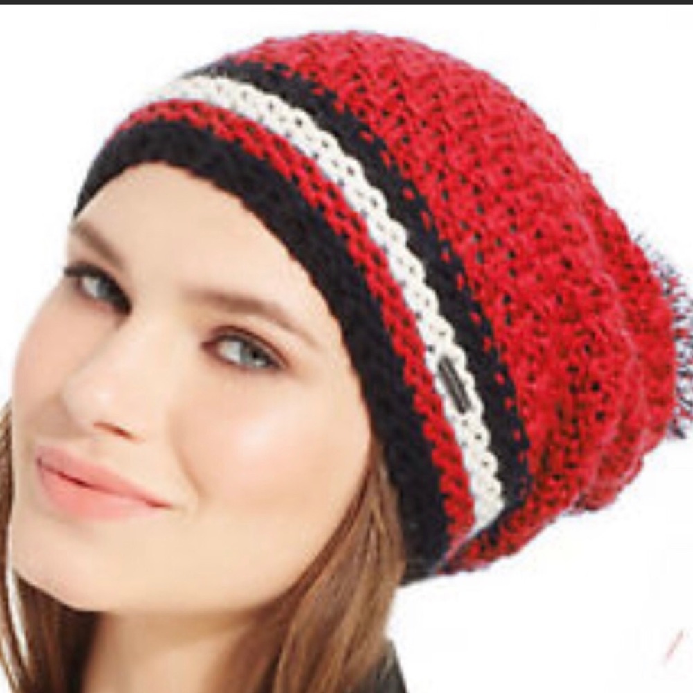 STEVE MADDEN WOMEN HAT RED